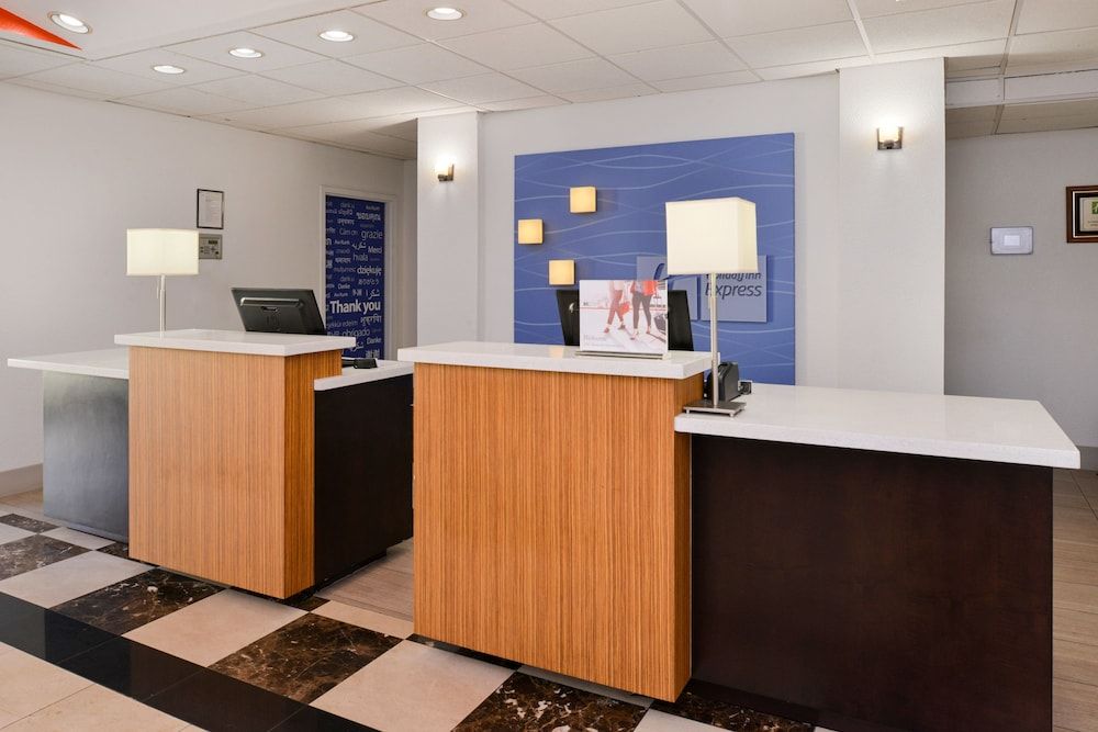 Holiday Inn Express & Suites FLORIDA CITY-GATEWAY TO KEYS by IHG 2