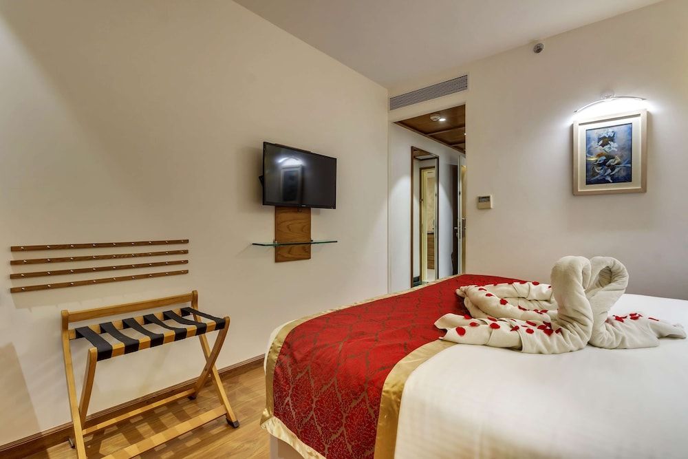 Golden Tulip New Delhi - Hari Nagar 1