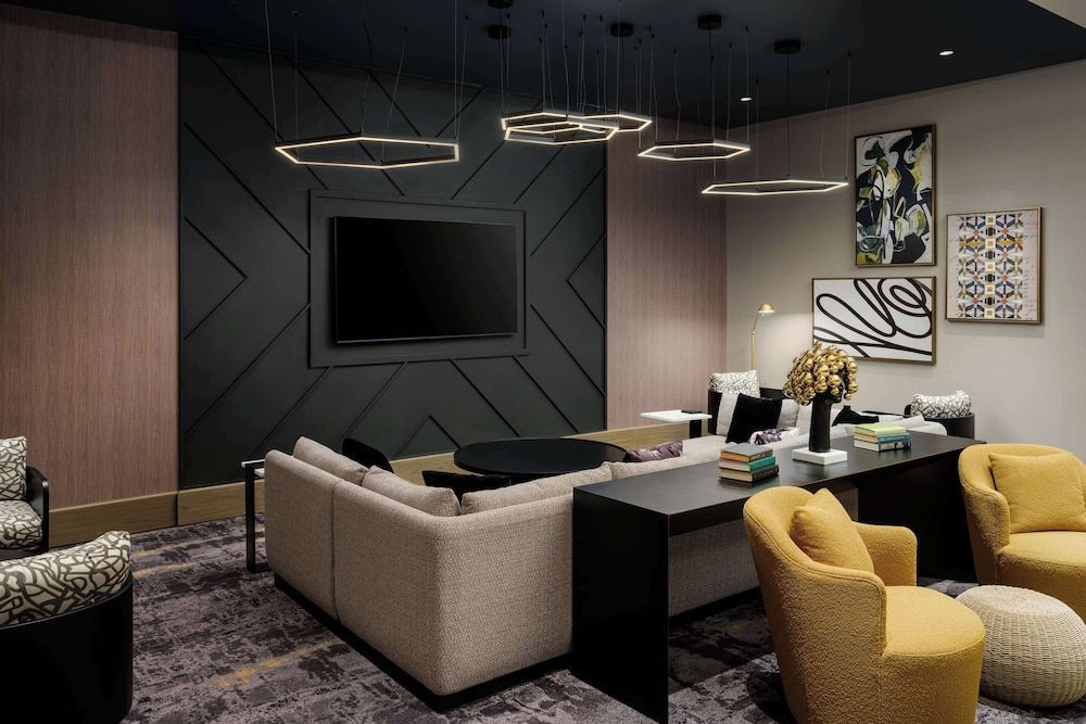 Homewood Suites By Hilton Raleigh Downtown 2
