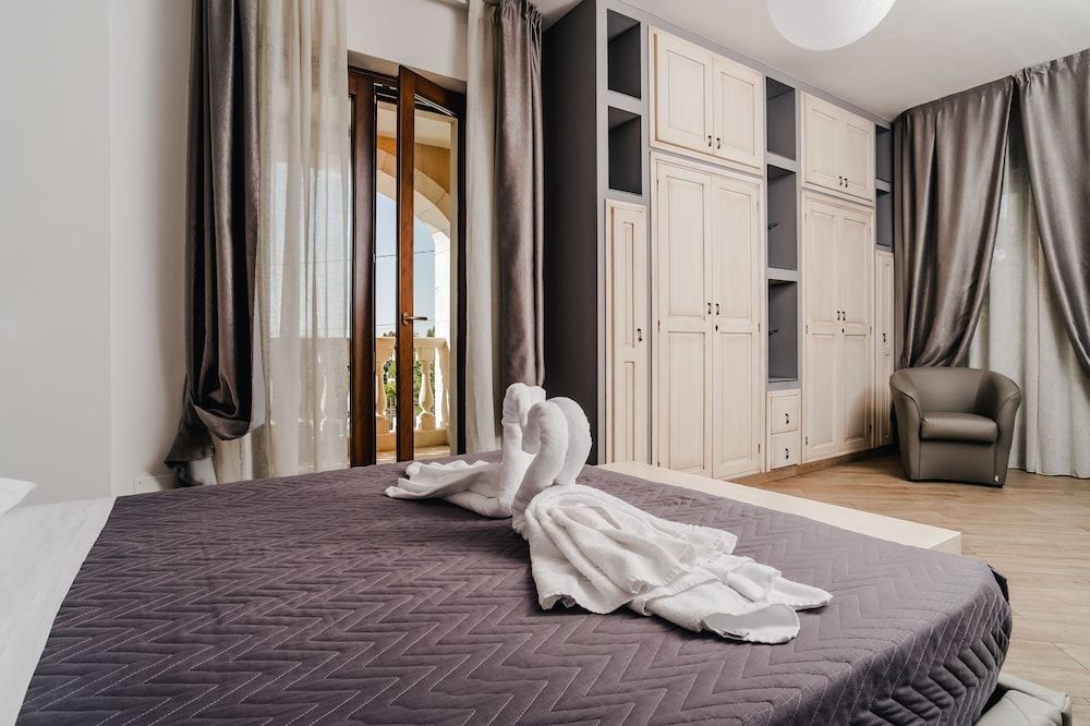 Holiday Gli Archi 2