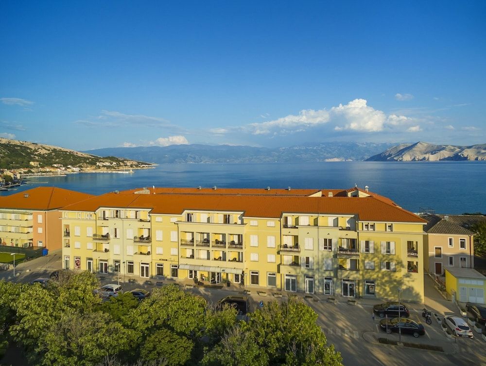 Valamar Atrium Residence 1