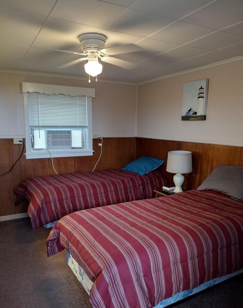 Jeannies Dream Motel 2