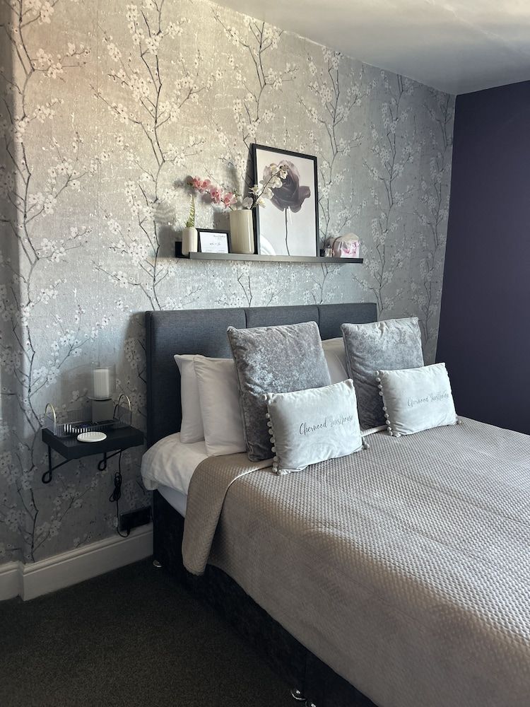 Cherwood Guest House 1