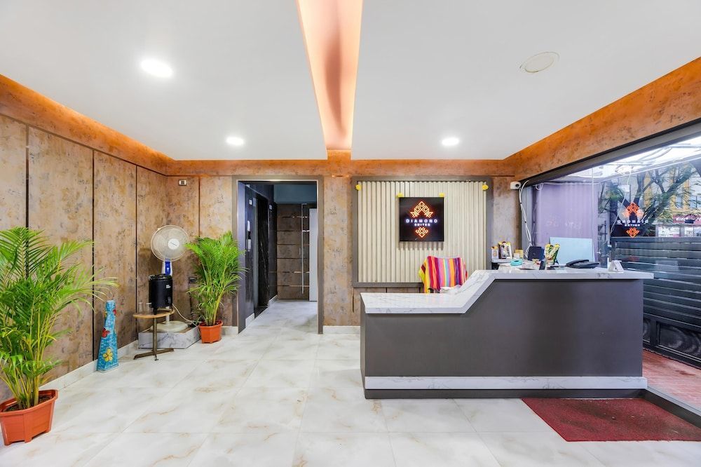 Diamond Suites Service Apartment 2