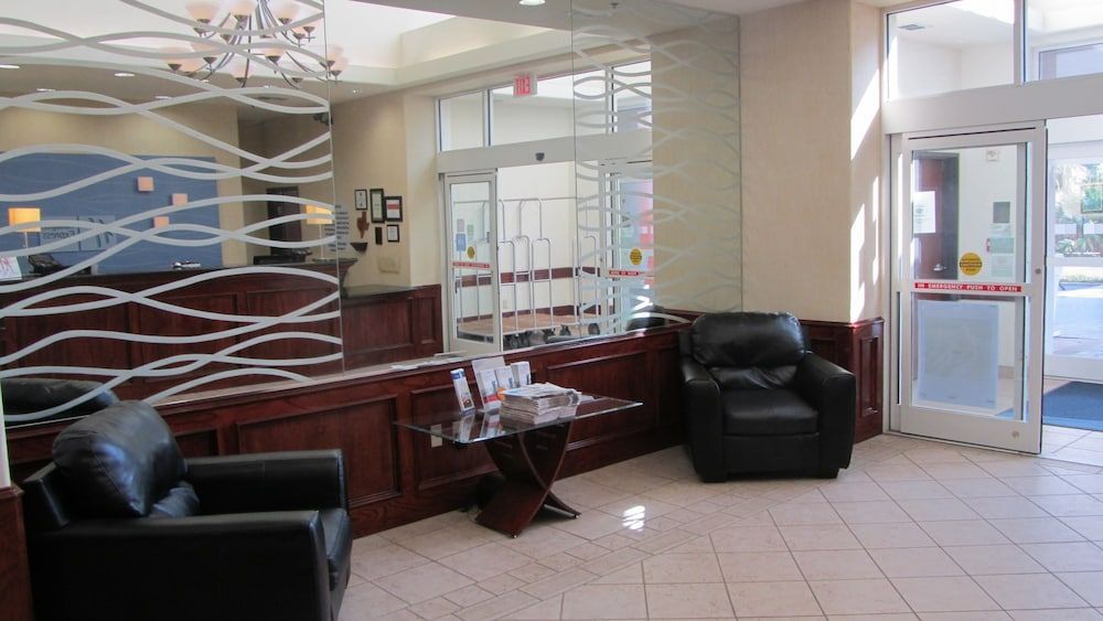 Holiday Inn Express & Suites WESLACO by IHG 2