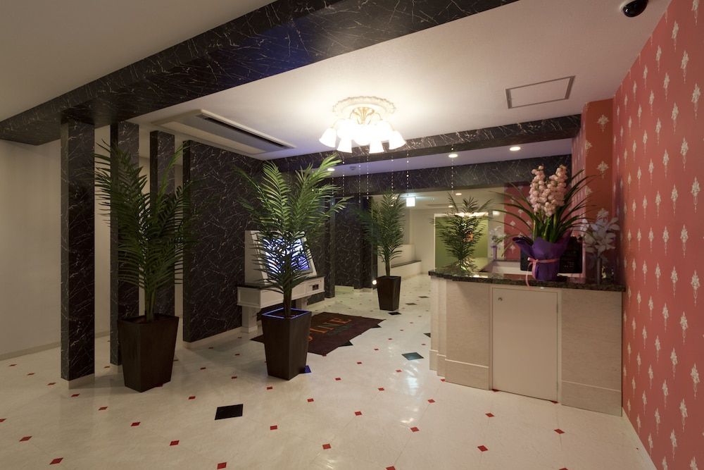 Hotel Fine Garden Suzuka 2