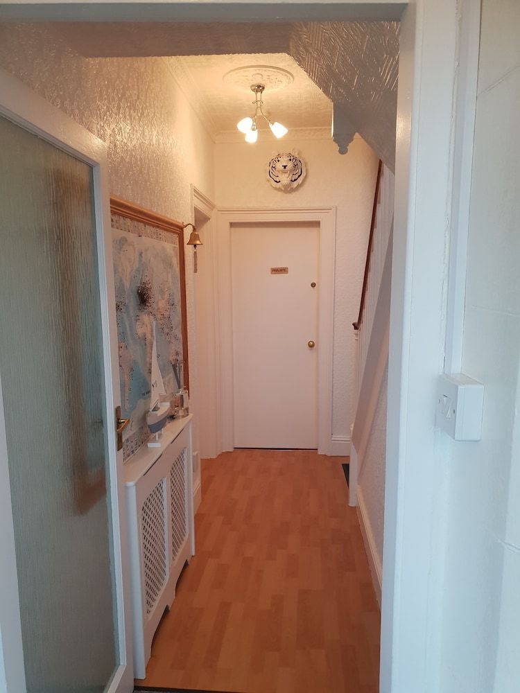 Bay Lodge 2