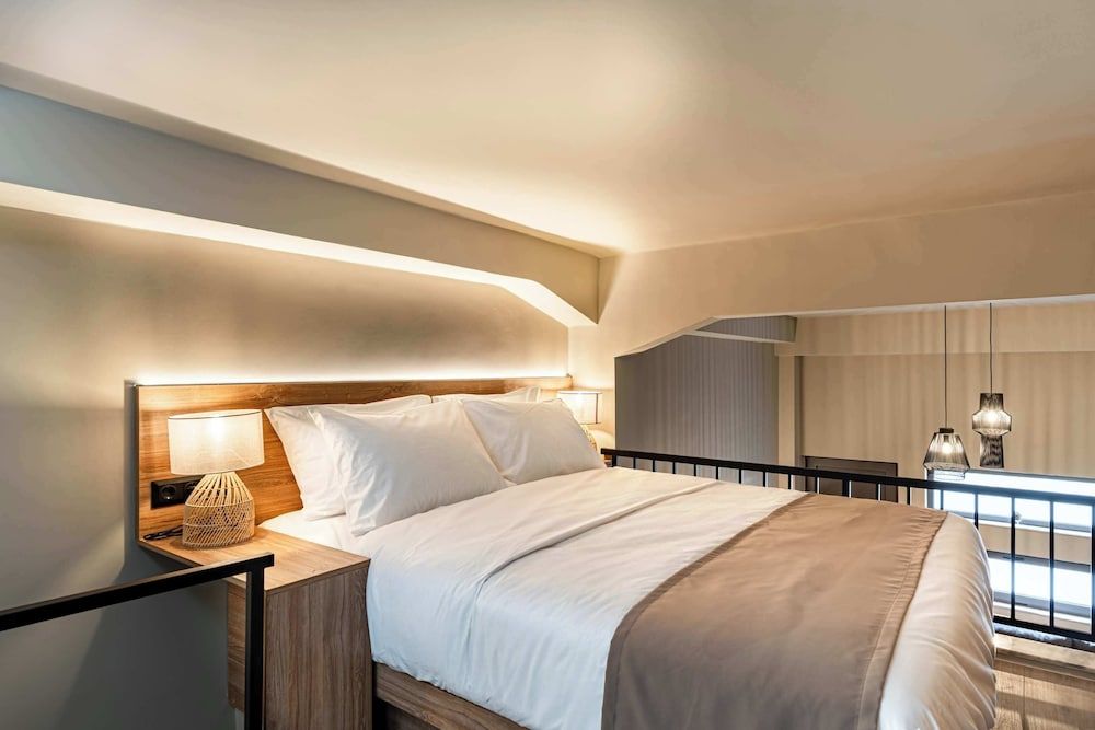Noemi City Lofts 1