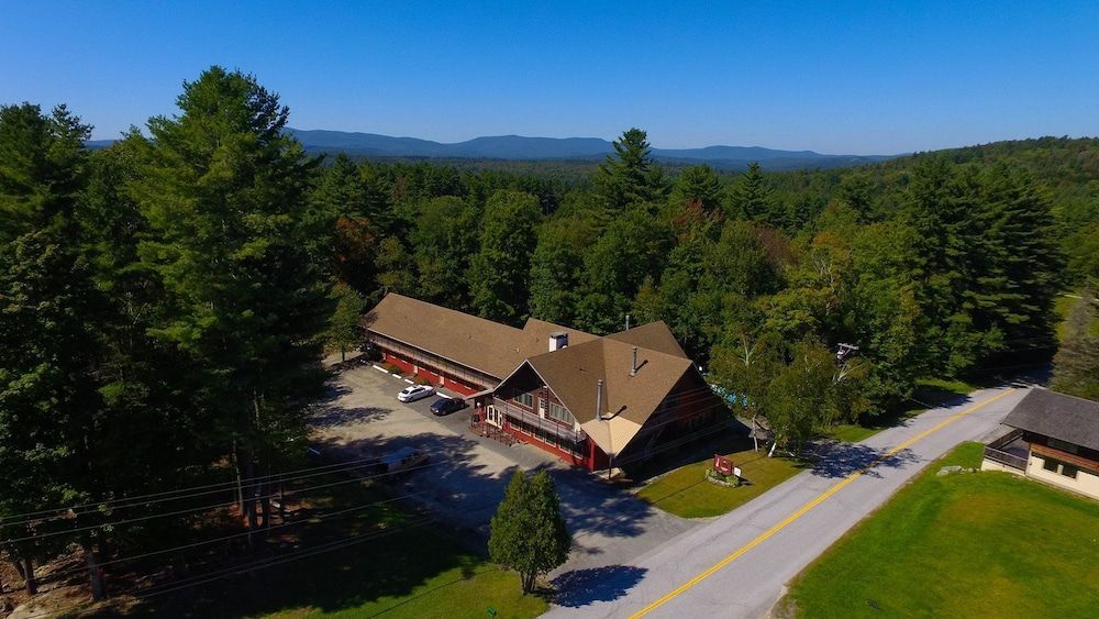 The Upper Pass Lodge 1
