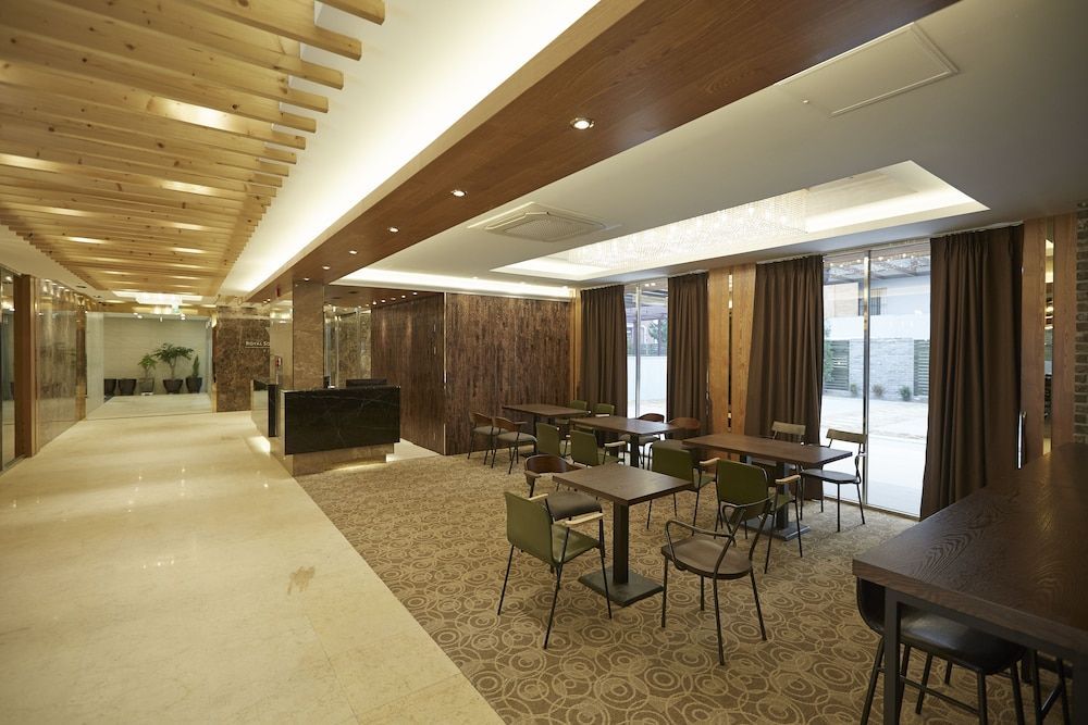 Royal Square Hotel Seoul 2