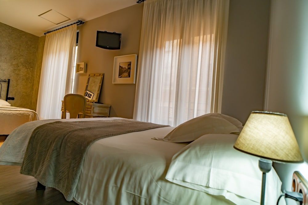 Hotel Alfonso IX 1