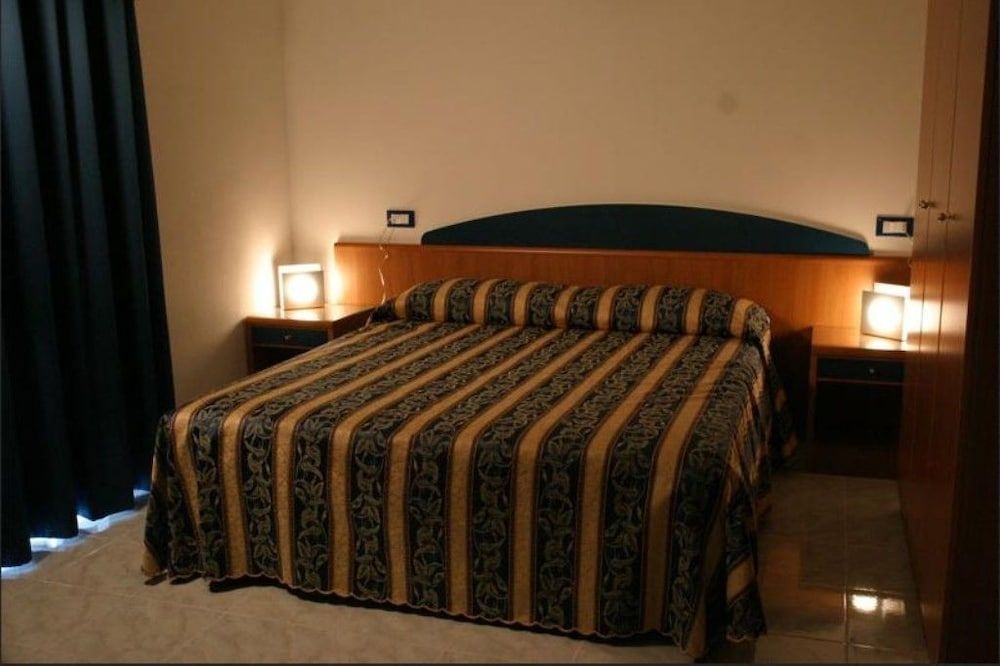 Hotel Centrale 2