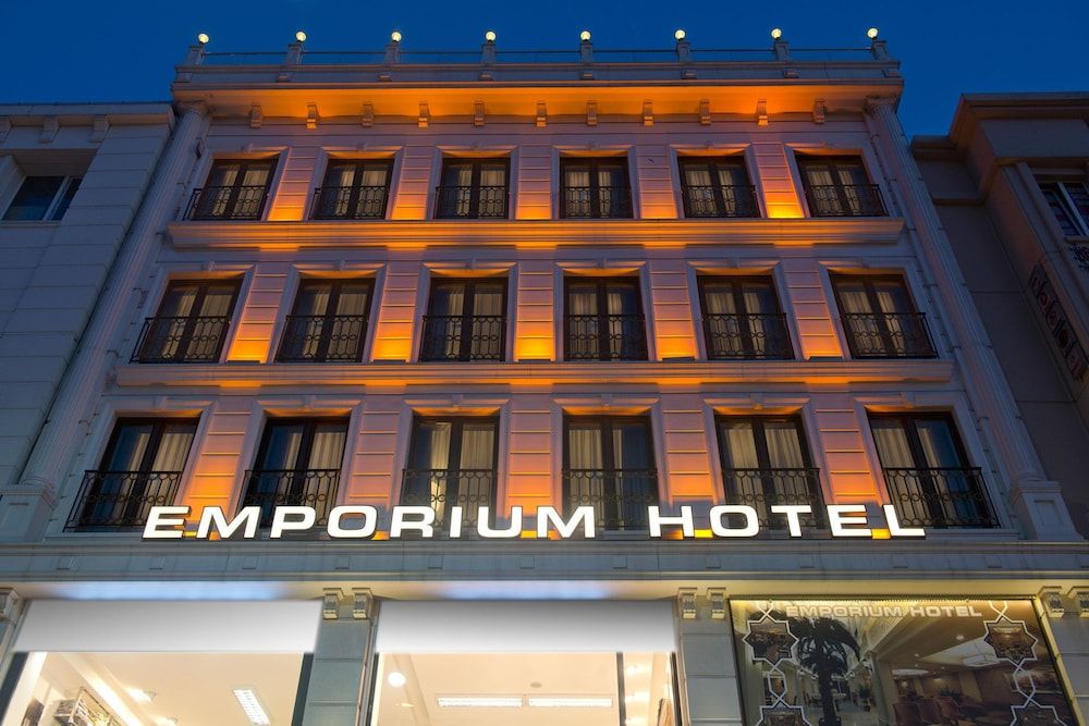 Emporium Hotel 1