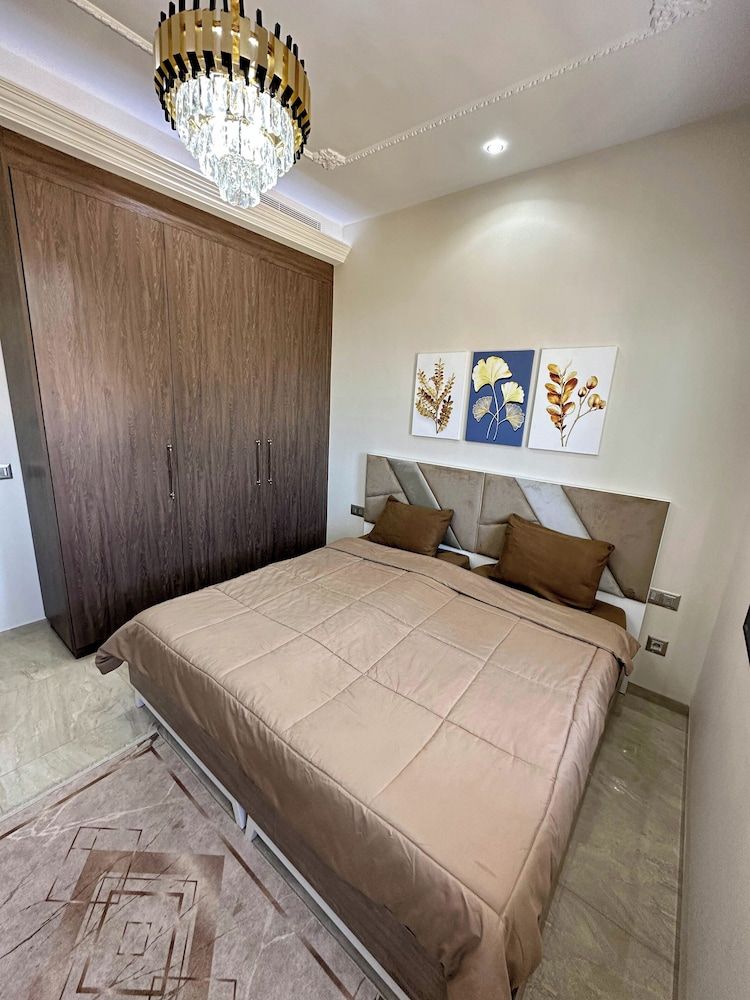 Lovely 3 Bedrooms Fully Equipped With Central Ac 2