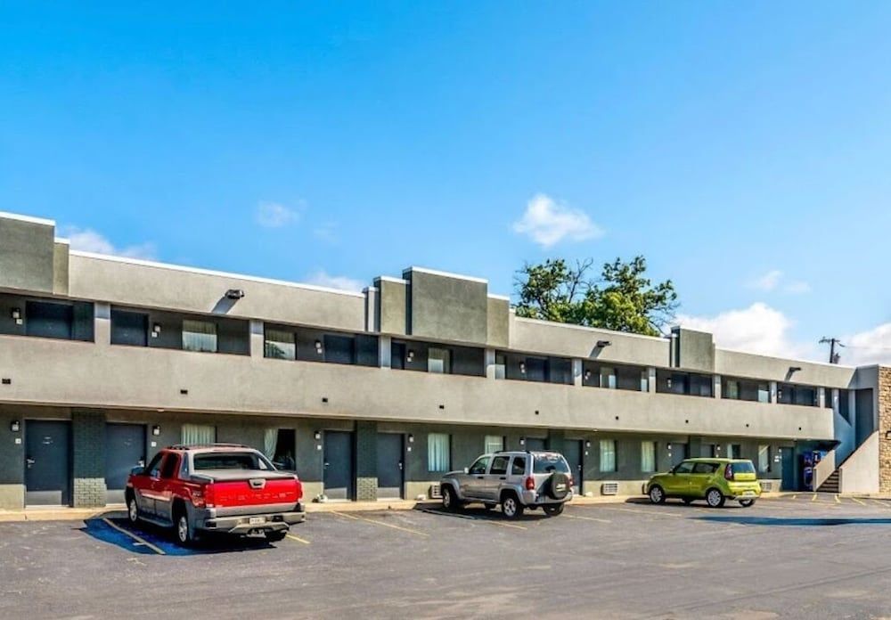 Portage Inn 1