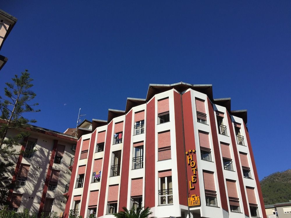 Hotel 5 Terre 1