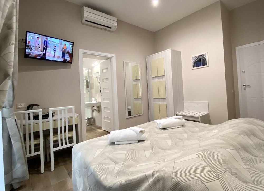 Hotelier 51 2