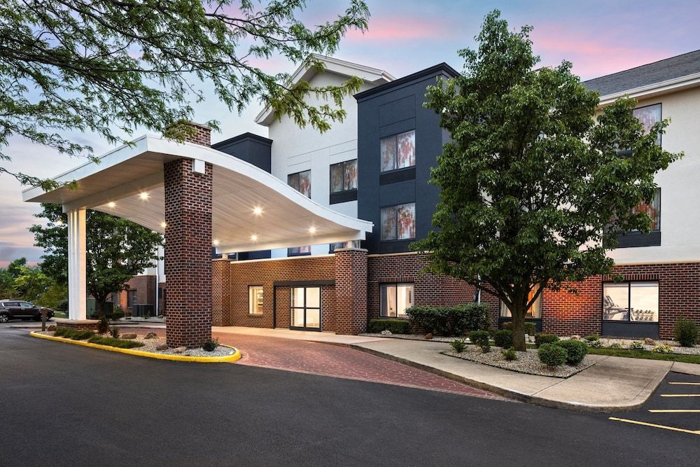 Fairfield Inn & Suites by Marriott Columbus East 1