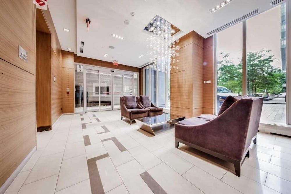 Skyline Suites - Next to MTCC, ACC & CN Tower 2