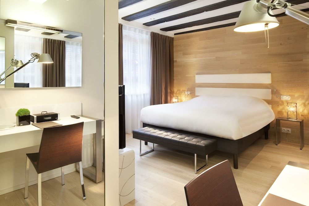 Hotel Le Colombier Suites 1