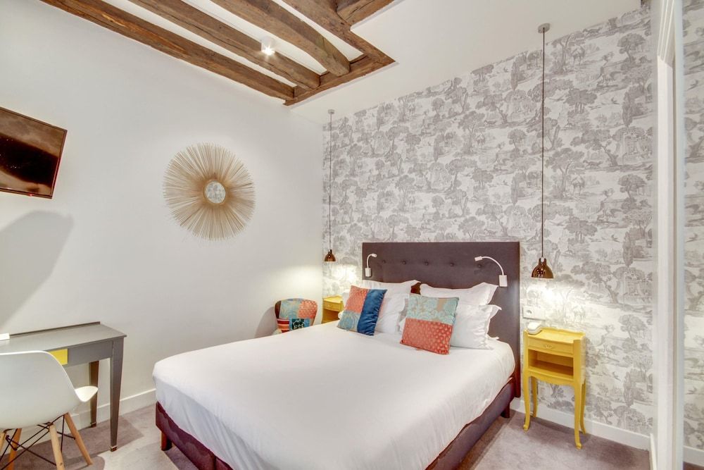Hôtel Sèvres Saint Germain 1