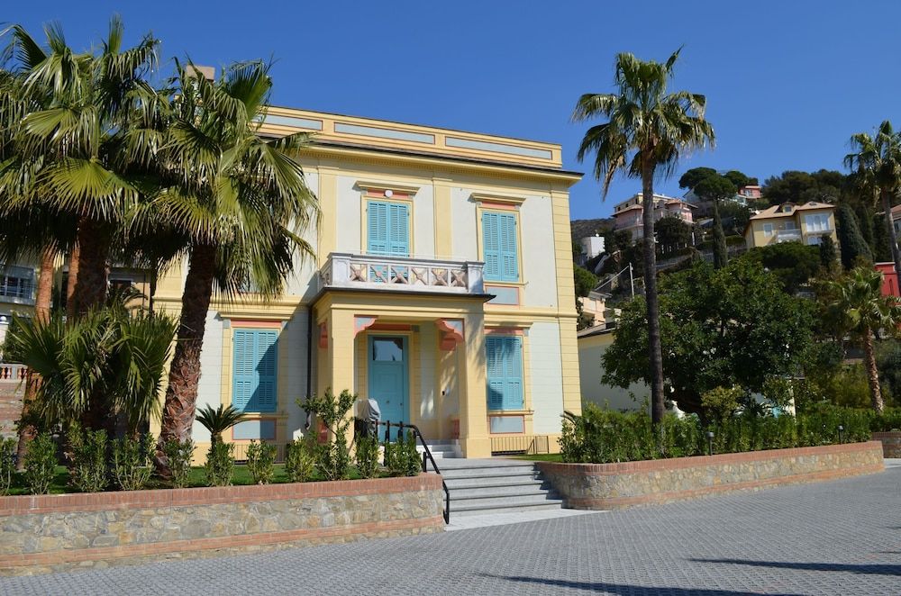 Alaxia Exclusive Apartments 1