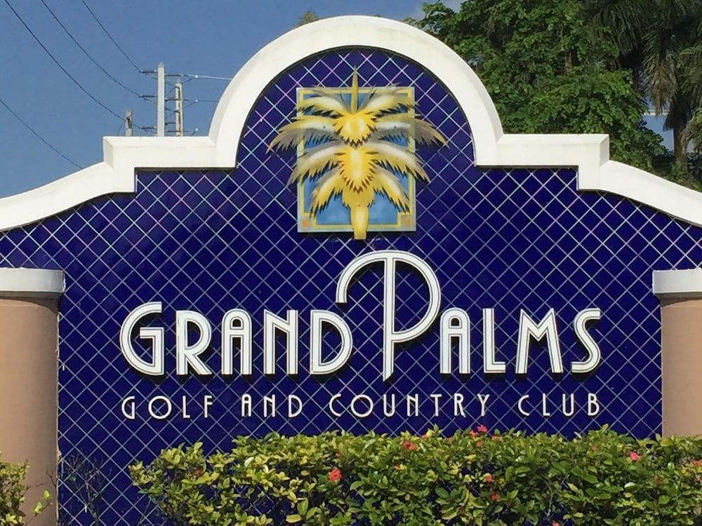 Grand Palms Spa & Golf Resort 1