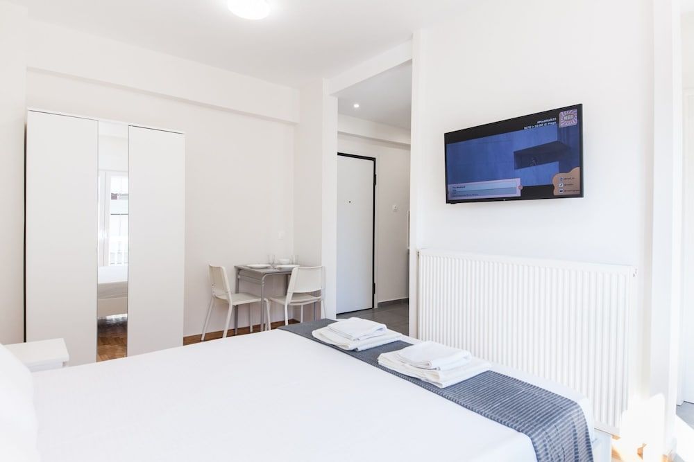 Stylish New Paradise for 2 in Marousi 2