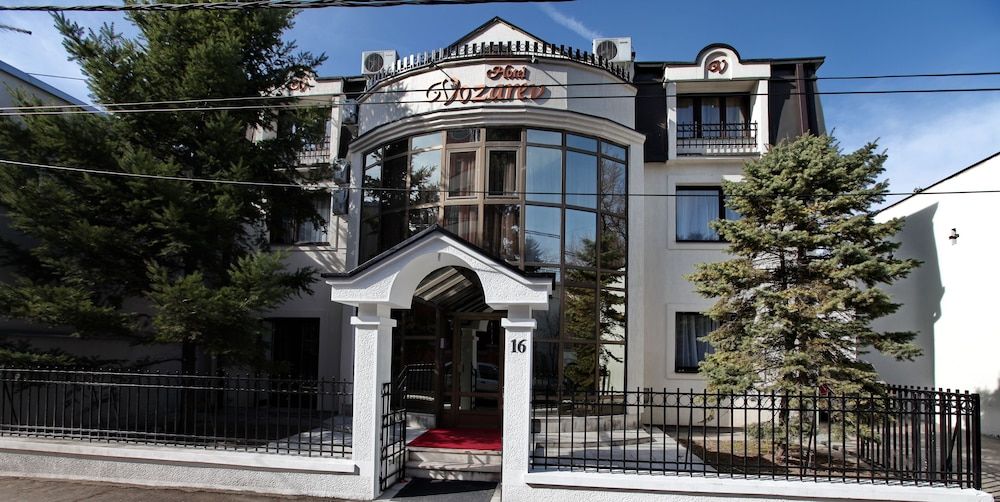 Hotel Vozarev 1
