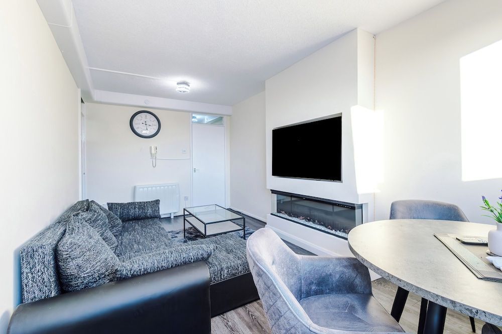 Modern 1 Bed - Close to City Centre 1