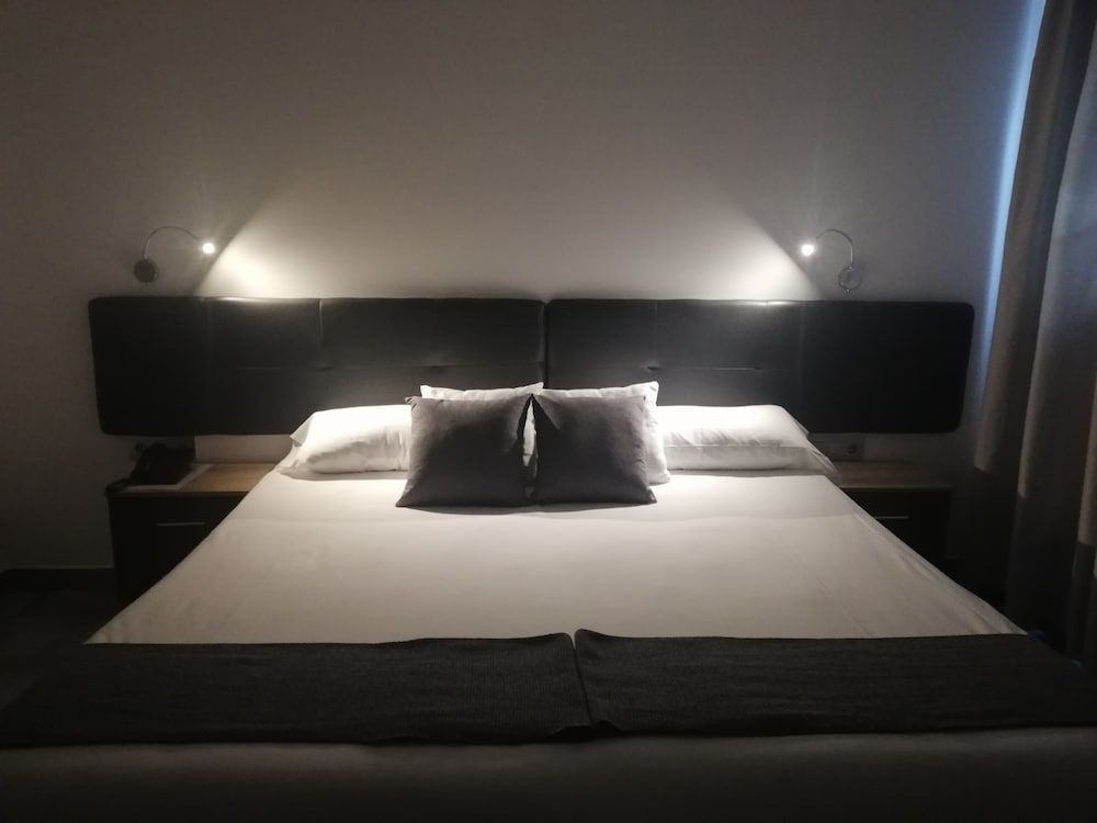 Hotel Portmán 1
