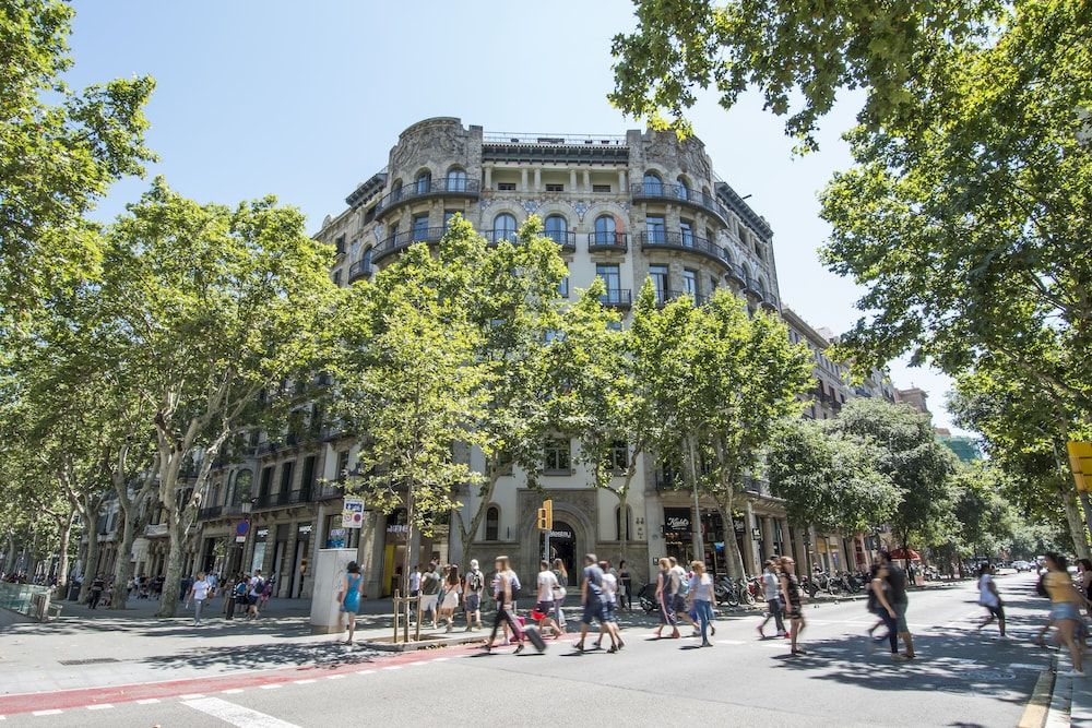 Safestay Barcelona Passeig de Gràcia 1