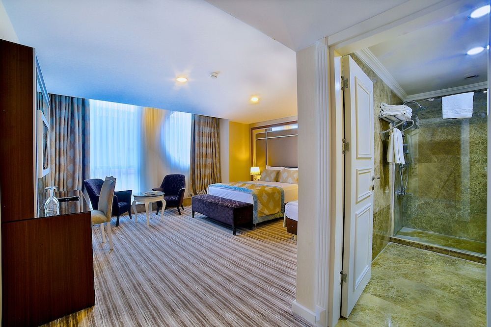 Hotel Monaco 1