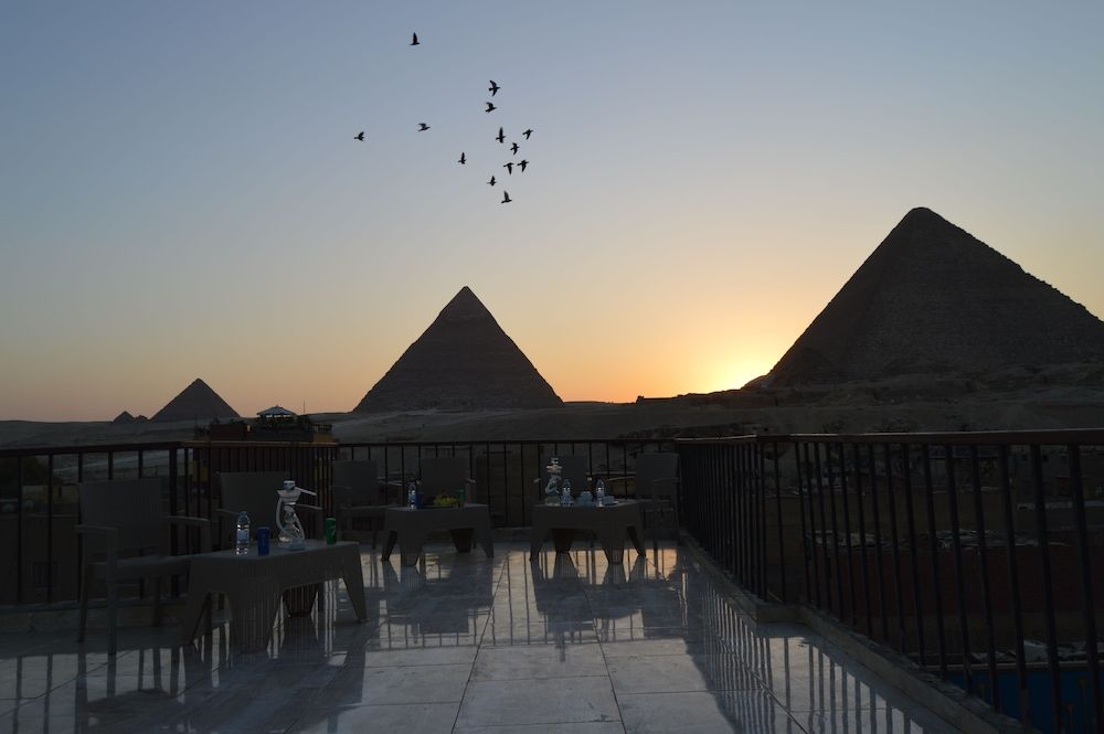 Comfort Pyramids Inn 1