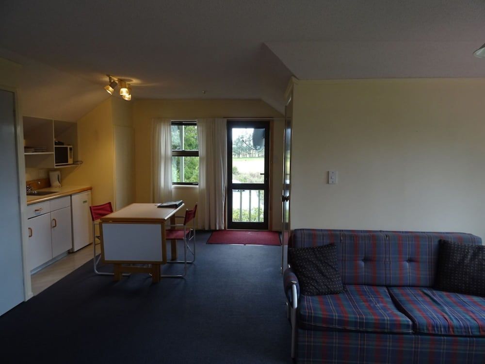 Alpine Chalets 2