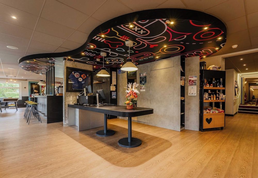 B&B HOTEL Lille Villeneuve d'Ascq Hôtel de Ville 2