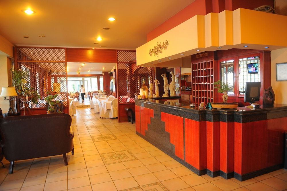 Hotel Platon Beach 2