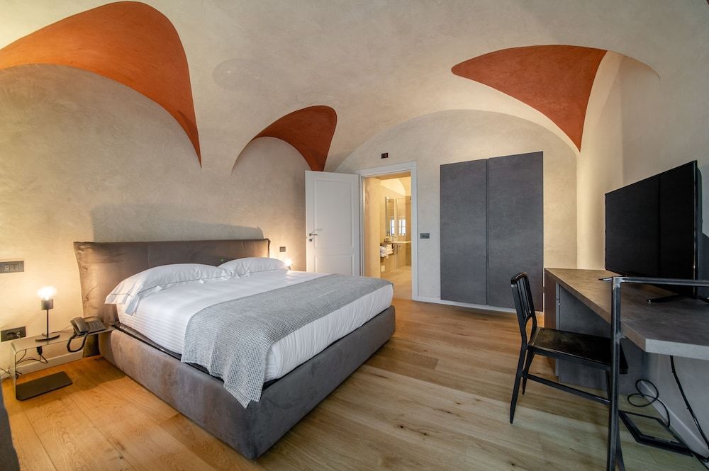 Relais San Vigilio al Castello 2
