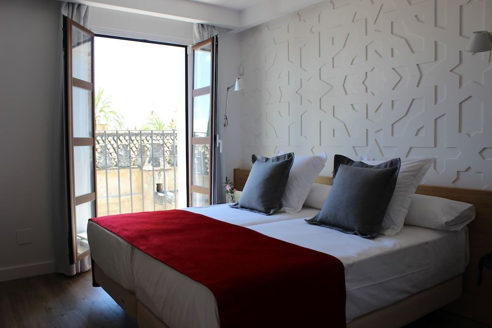 Hotel Boutique Caireles 1