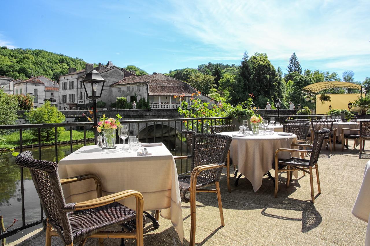 Hotel Restaurant Charbonnel 2