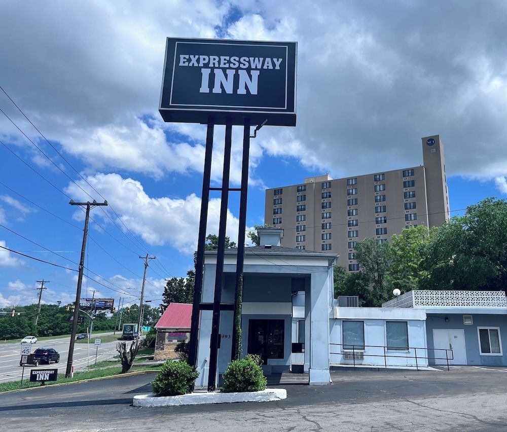 expressway inn 1