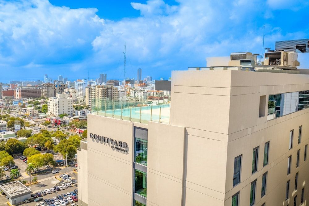 Courtyard by Marriott Santo Domingo Piantini 1