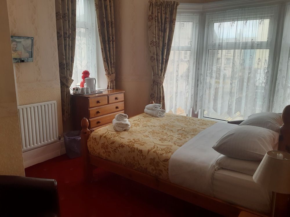 Wellington Suites by Sasco Apartments 2