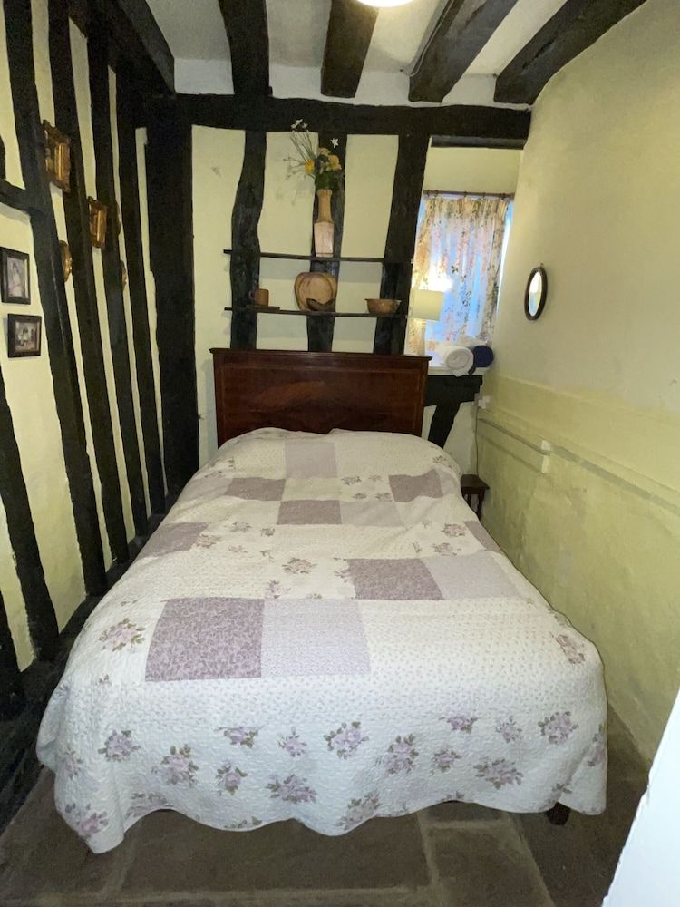 The Bridge Street Historic Guest House 2