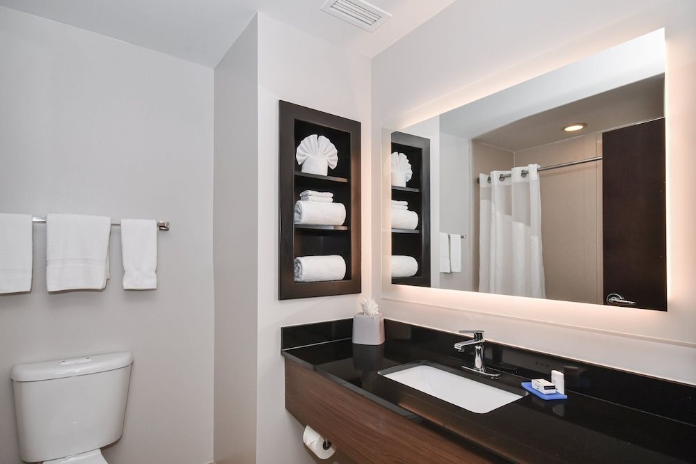 Holiday Inn Express & Suites CHARLOTTE SOUTHEAST - MATTHEWS by IHG 2