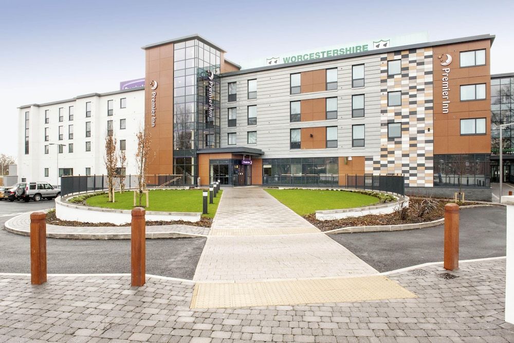 Premier Inn Worcester City Centre 1