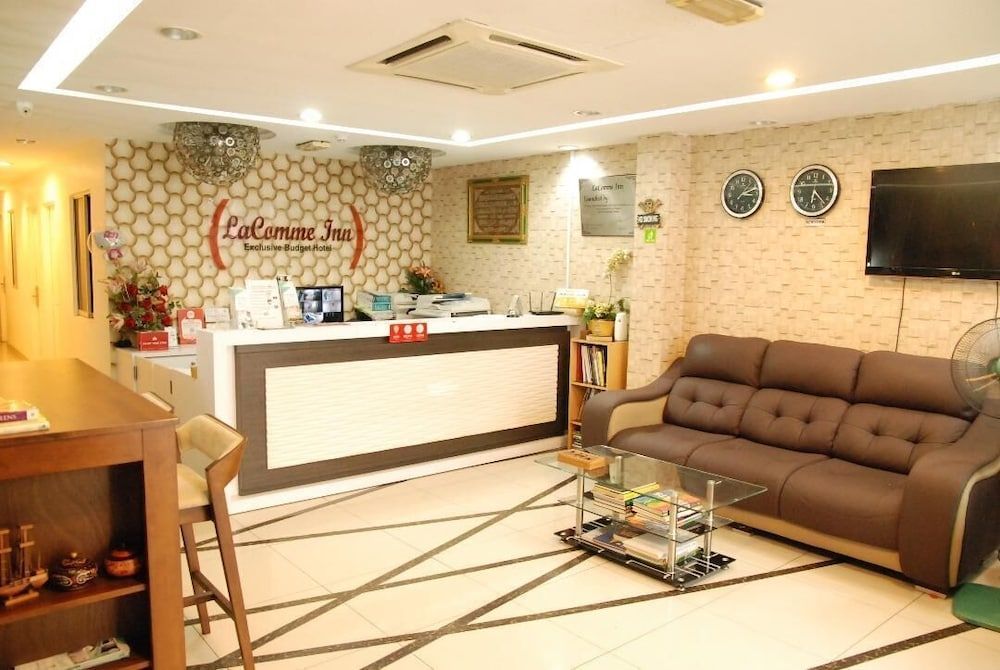 Lacomme Inn 2