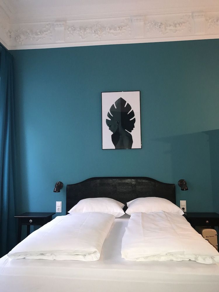 Hotel Mystique 1