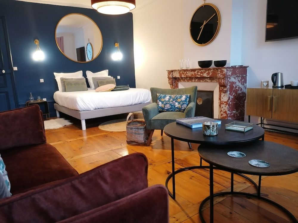 B&B 43 3 1