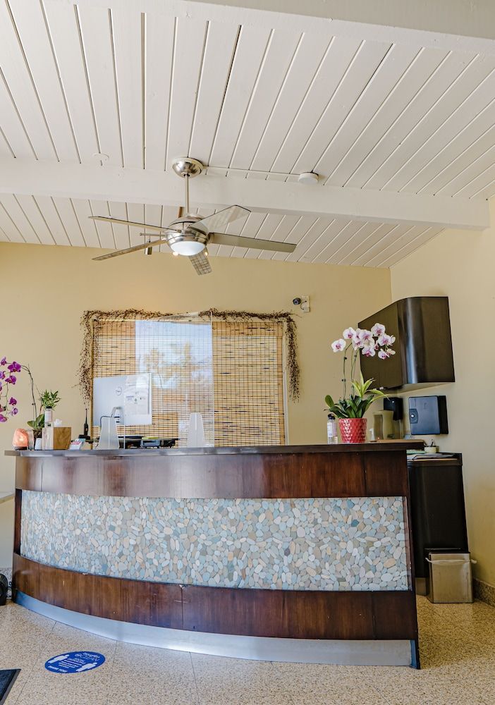 Inn at East Beach 2